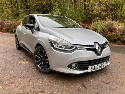 Renault Clio Dynamique MediaNav 0.9 TCe Dynamique MediaNav Hatchback 5dr Petrol Manual Euro 5
